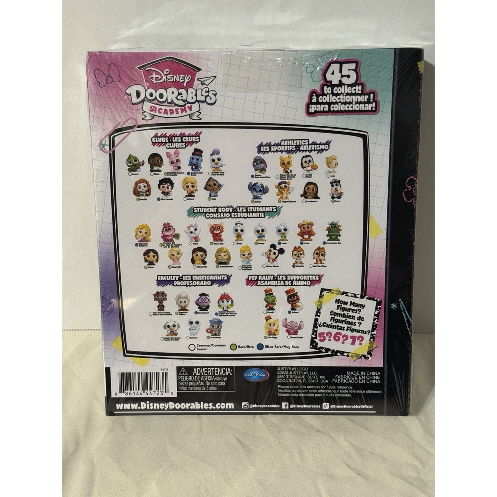 2023‎ Disney DOORABLES ACADEMY Campus Crew Pack Figures NEW SEALED - Picture 2 of 5